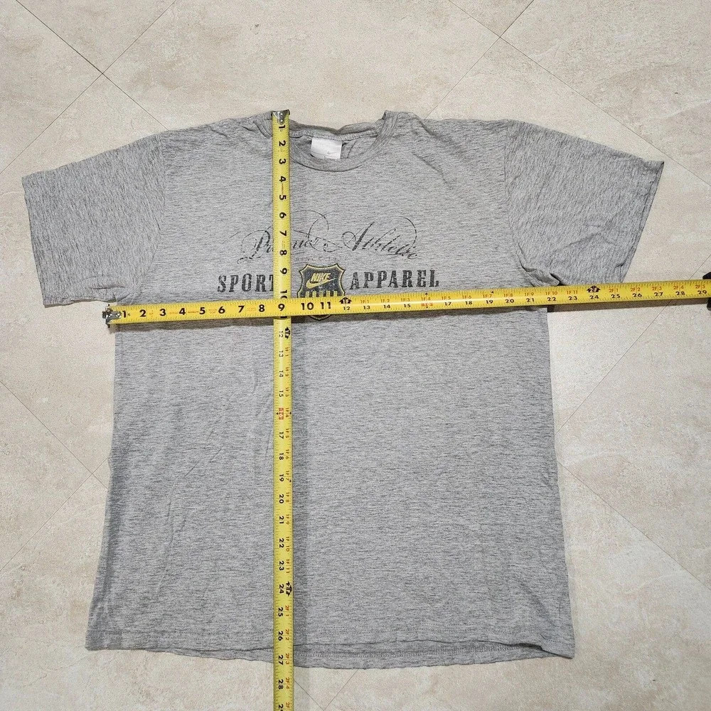 VTG Y2K 2000s NIKE Mens L Large Sport Apparel Spellout Swoosh T Shirt Silver Tag